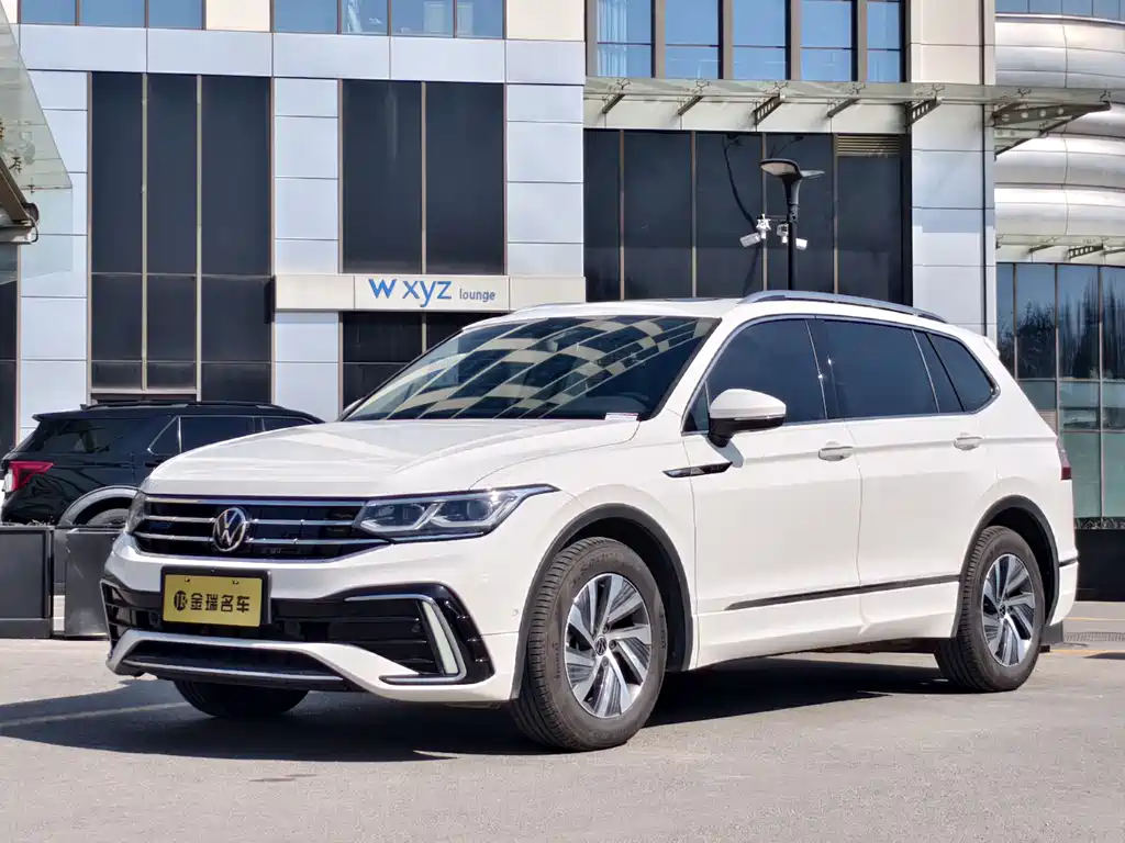 Tiguan L New Energy 2022 430PHEV plug-in hybrid premium version купить на сайте DeffCars