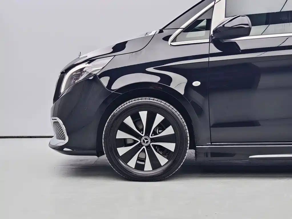 Vito 2021 2.0T Business Edition 7 seats купить на сайте DeffCars