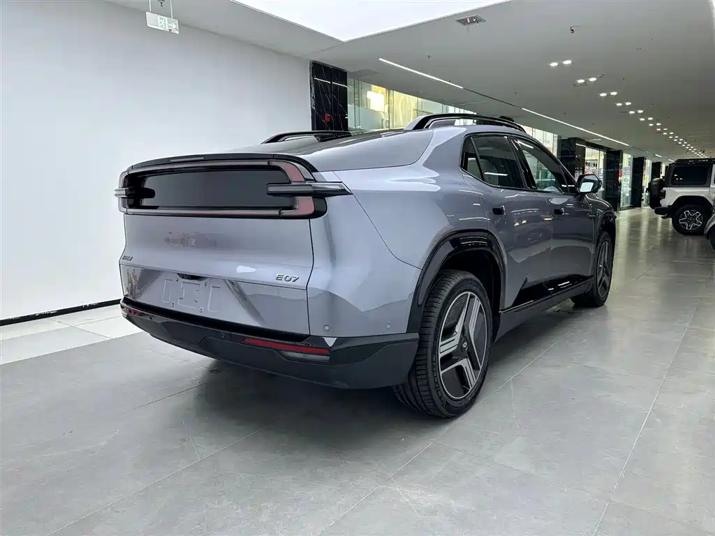 Changan Qiyuan E07 2025 pure electric four-wheel drive 90kWh Dacheng version купить на сайте DeffCars