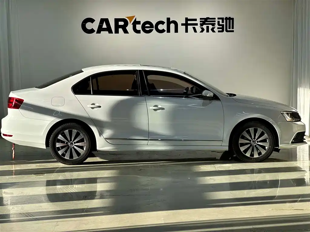 Sagitar 2018 180TSI DSG Premium Edition купить на сайте DeffCars