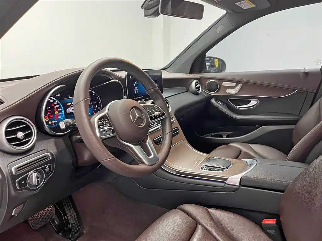 Mercedes-Benz GLC 2022 facelift GLC 300 L 4MATIC Dynamic Edition купить на сайте DeffCars