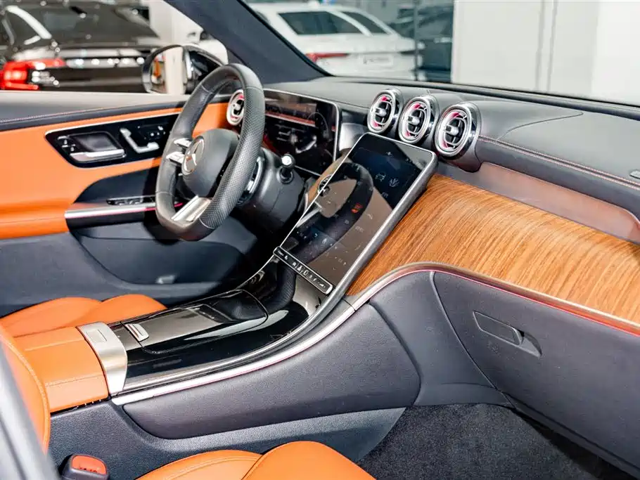 Mercedes-Benz GLC 2024 facelift GLC 300 L 4MATIC dynamic 5-seater купить на сайте DeffCars