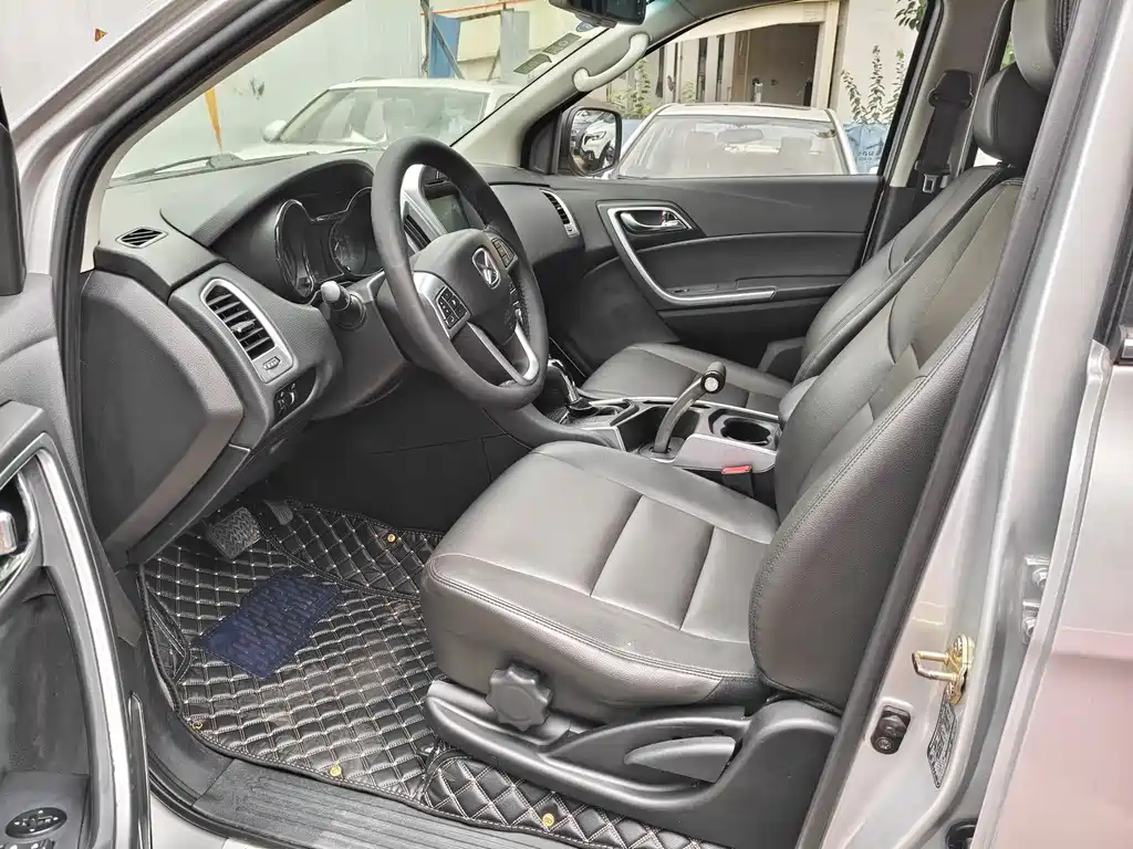 Yusheng S350 2013 2.4T automatic two-wheel drive diesel luxury version 5 seats купить на сайте DeffCars