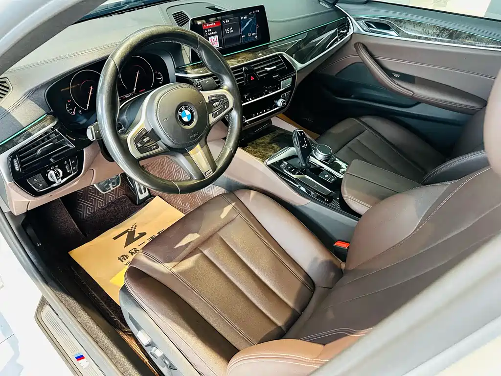 BMW 5 Series 2019 525Li M Sports Package купить на сайте DeffCars