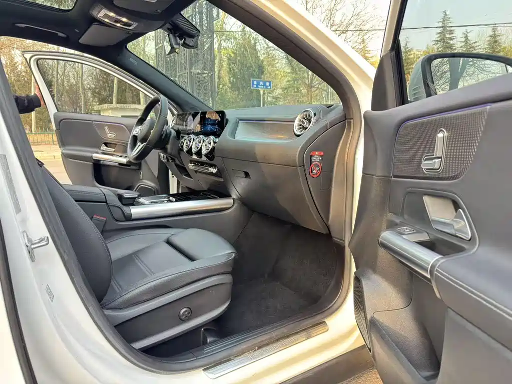Mercedes-Benz GLA 2020 GLA 200 купить на сайте DeffCars