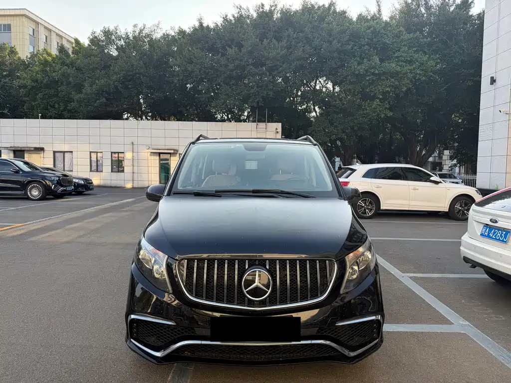 Vito 2018 2.0T Business Edition National VI купить на сайте DeffCars