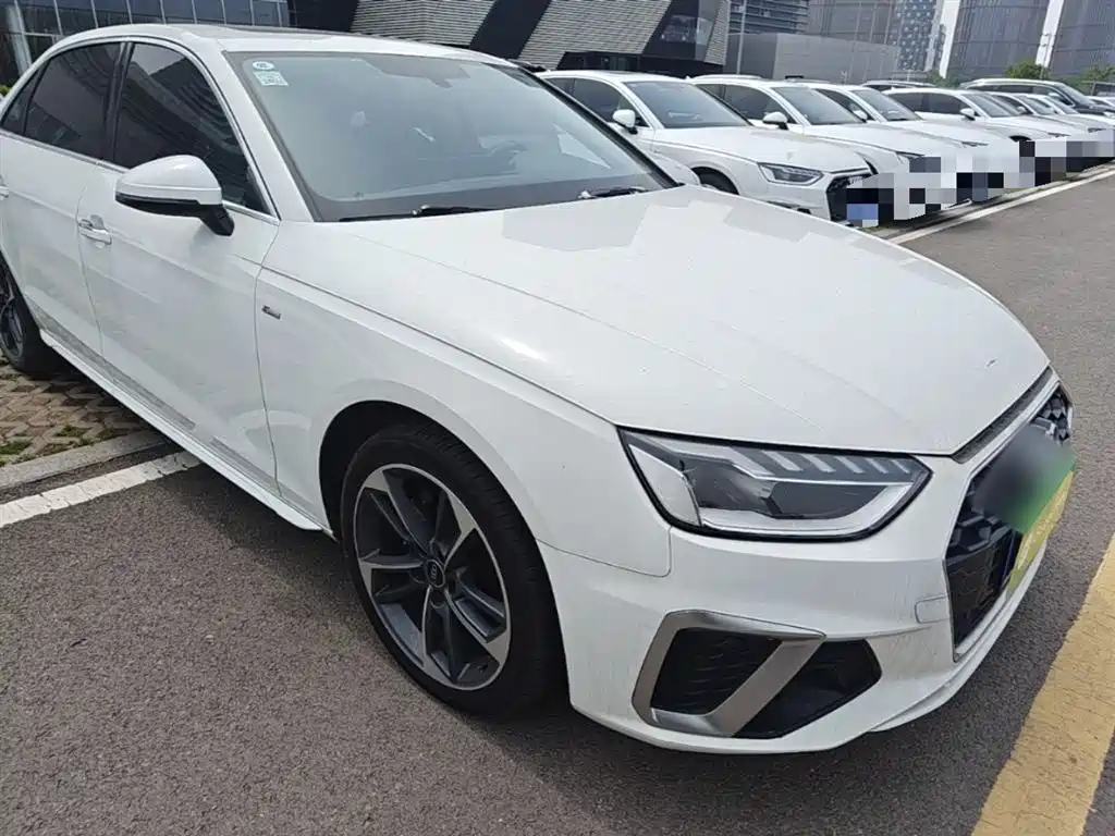Audi A4L 2024 40 TFSI Fashionable and Dynamic купить на сайте DeffCars