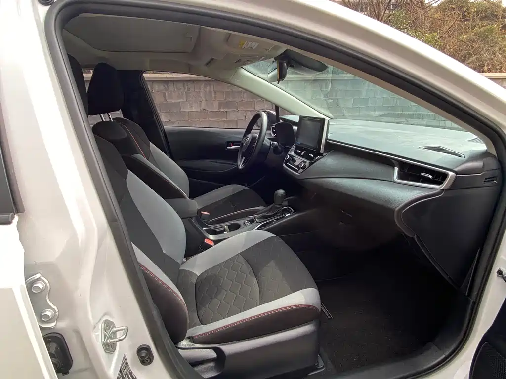 Corolla 2021 1.2T S-CVT Elite PLUS Edition купить на сайте DeffCars