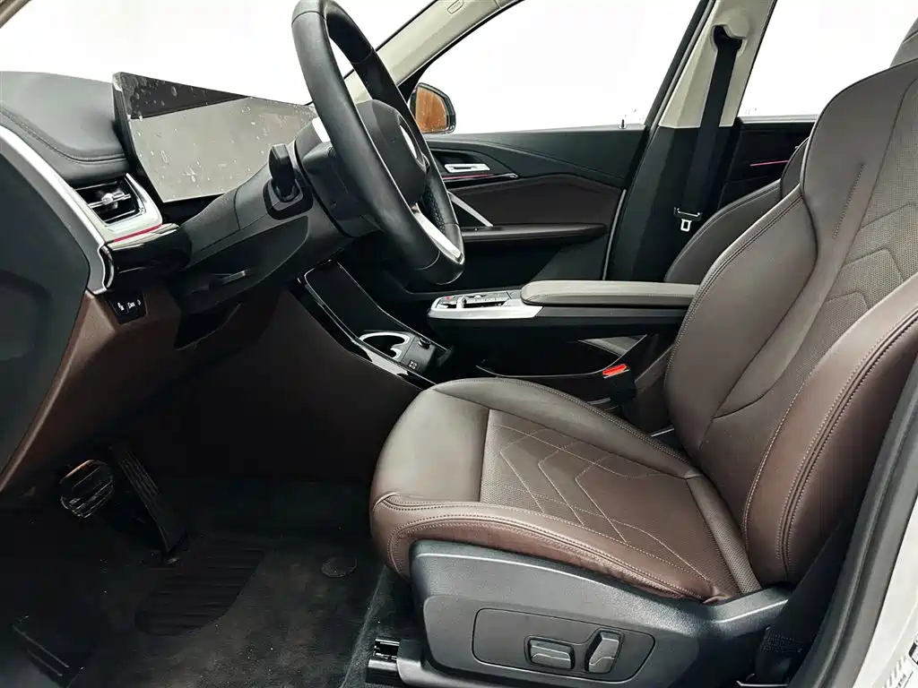 BMW X1 2023 sDrive20Li X Design Package купить на сайте DeffCars