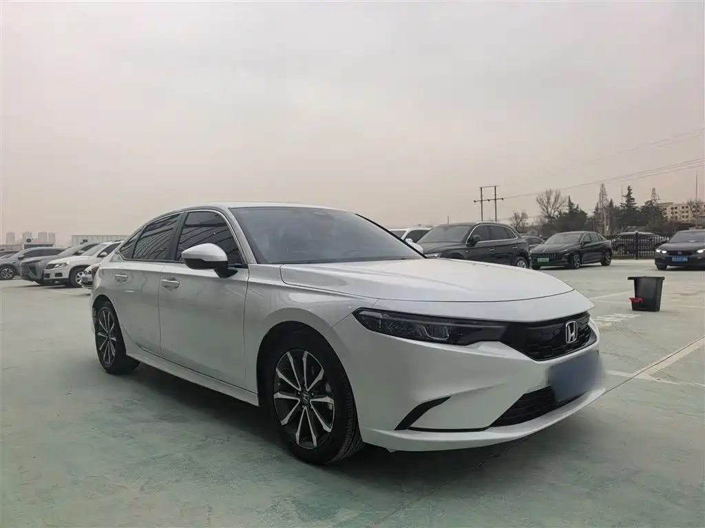 Stylish 2023 240TURBO CVT Smart Edition купить на сайте DeffCars