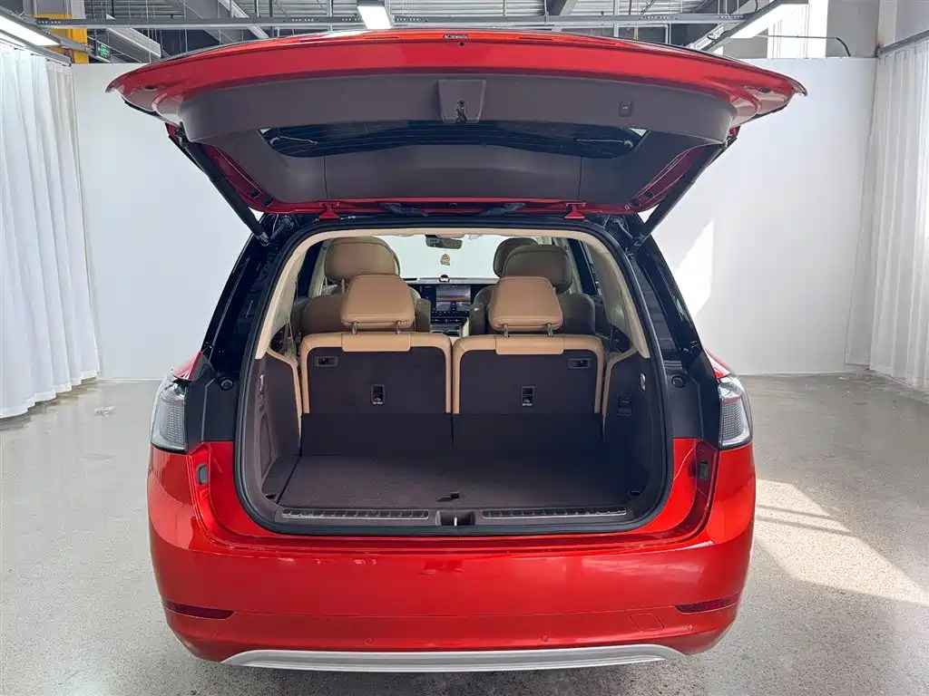 Wenjie M9 2024 extended range Ultra version 52kWh 6-seater version купить на сайте DeffCars