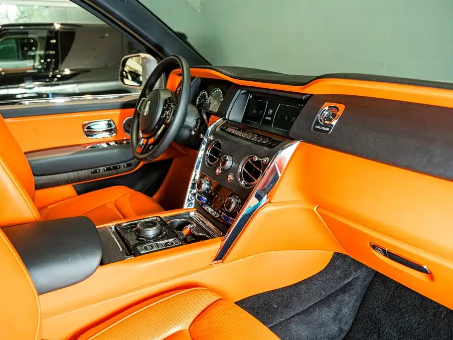 Cullinan 2018 four-seat version купить на сайте DeffCars