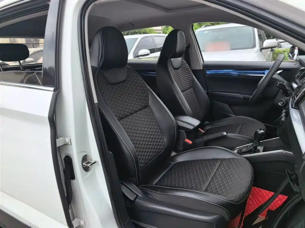 Komic 2018 1.5L automatic comfort version National V купить на сайте DeffCars