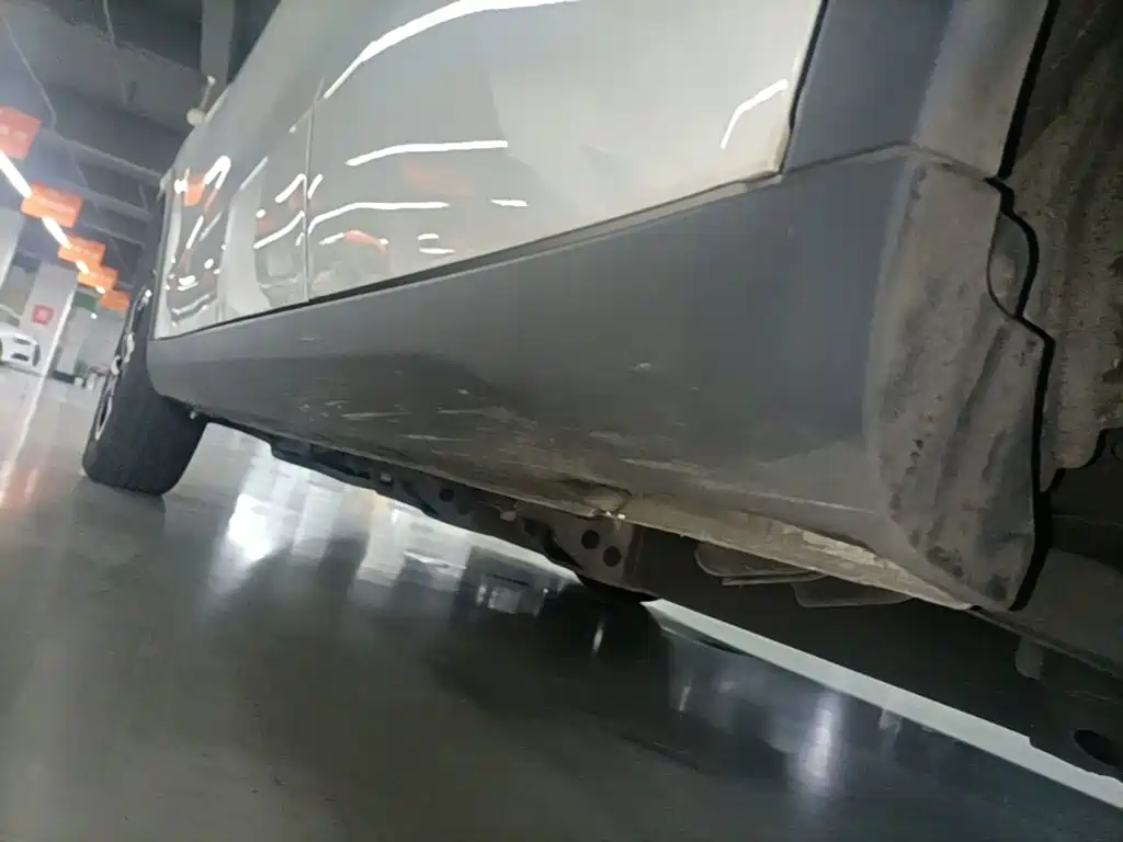 V 2021 Long Range Industry Customized Edition купить на сайте DeffCars