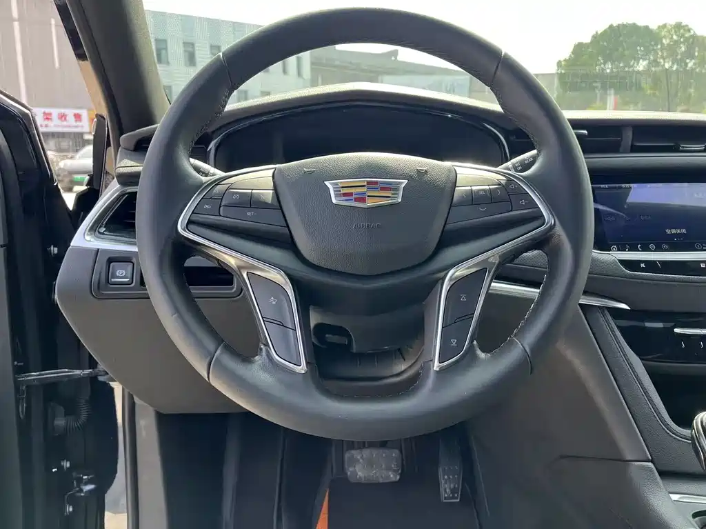 Cadillac XT5 2020 facelift 28T luxury model купить на сайте DeffCars