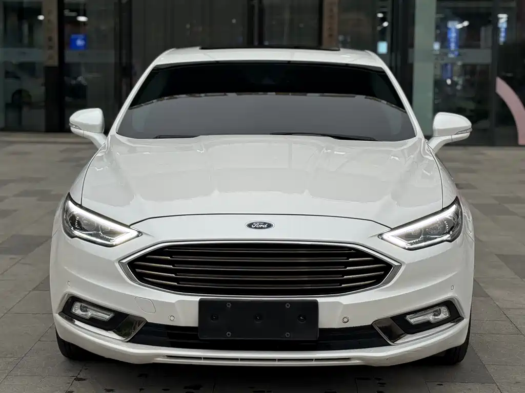 Mondeo 2018 EcoBoost 200 Cognac Special Edition купить на сайте DeffCars