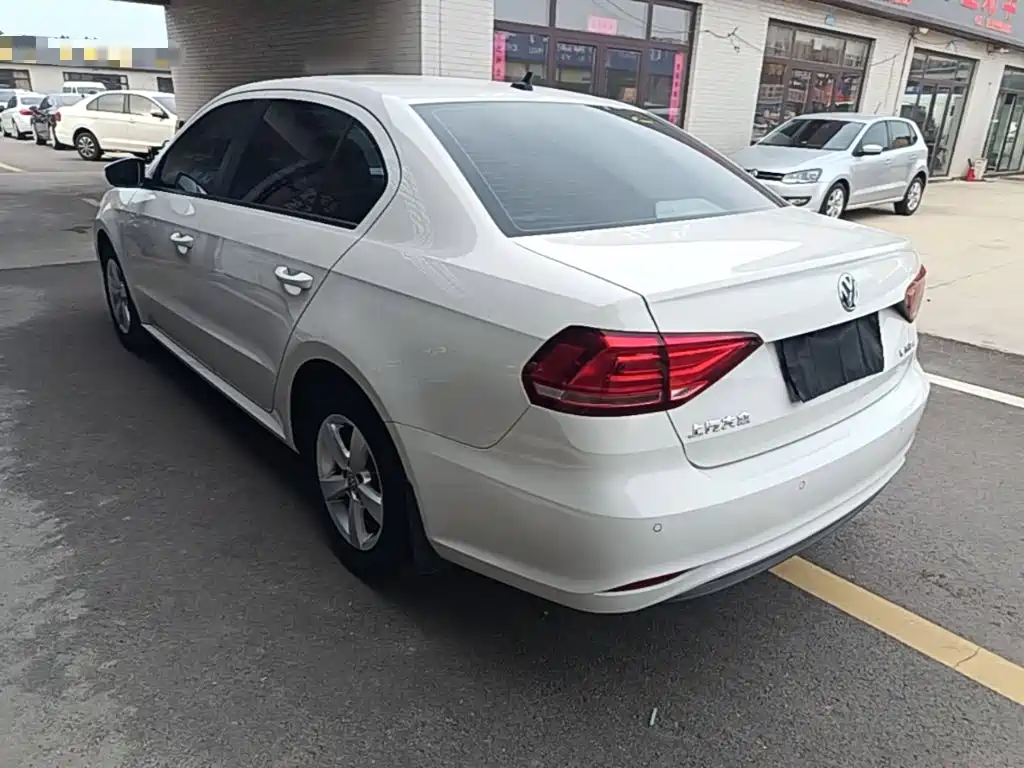 Lavida 2019 Lavida Qihang 1.5L Automatic Fashion Edition National VI купить на сайте DeffCars