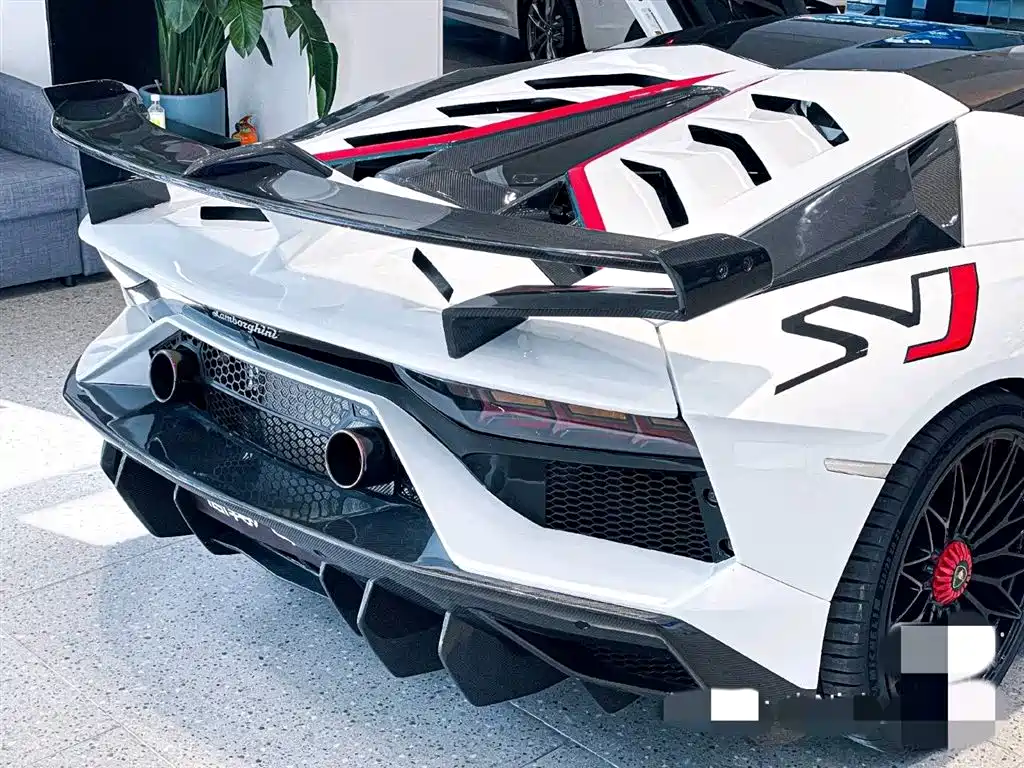 Aventador 2011 LP 700-4 купить на сайте DeffCars