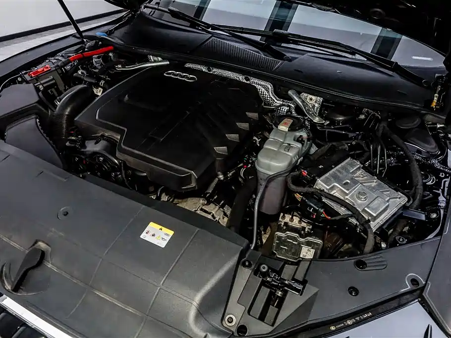 Audi A7L 2024 45TFSI S-line Dream Building Liquid Crystal Package купить на сайте DeffCars