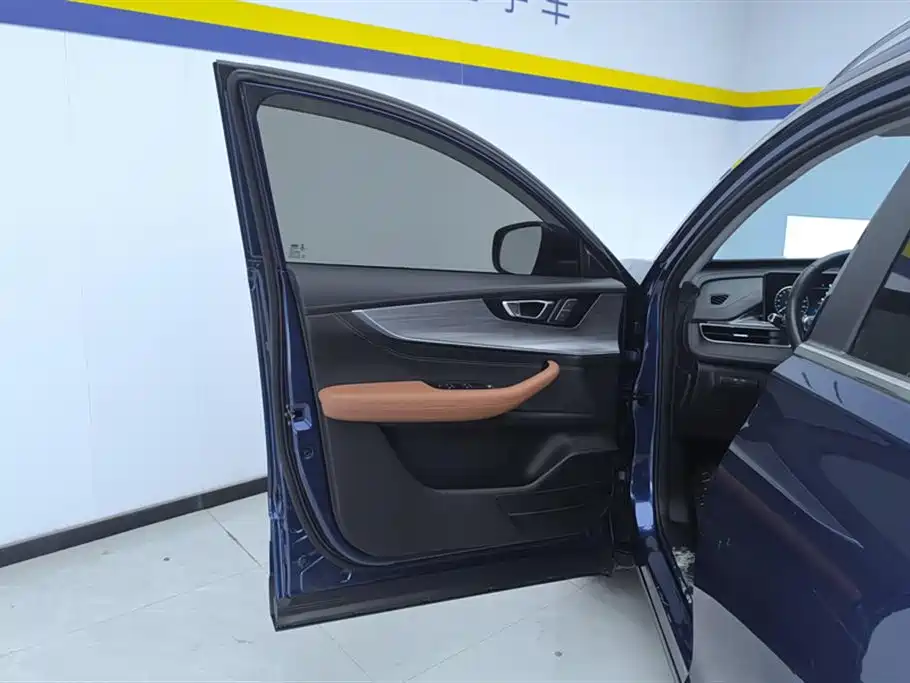 Tiggo 8 PLUS 2021 290TGDI DCT luxury version 6 seats купить на сайте DeffCars