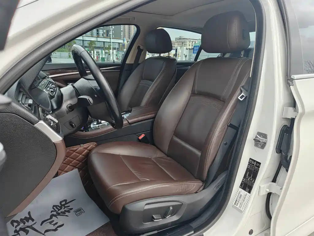 BMW 5 Series 2014 525Li Luxury Design Package купить на сайте DeffCars