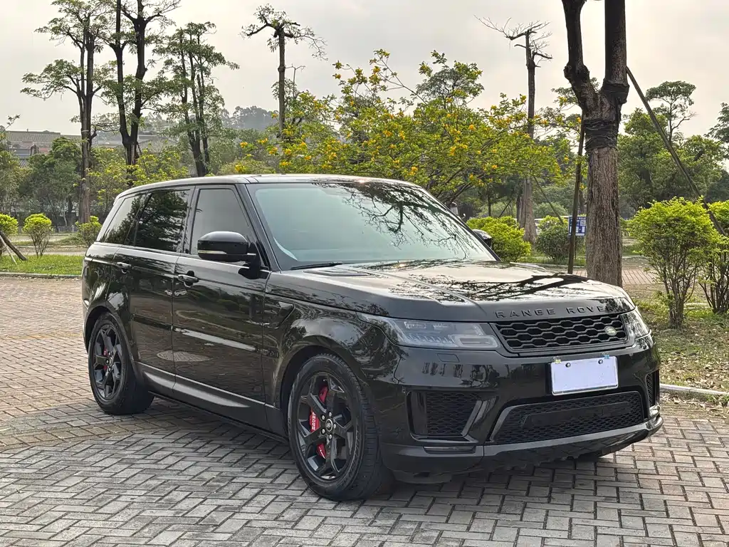 Range Rover Sport 2021 3.0 L6 Black Edition купить на сайте DeffCars
