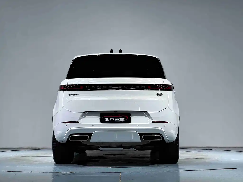Range Rover Sport 2024 400PS Dynamic SE купить на сайте DeffCars