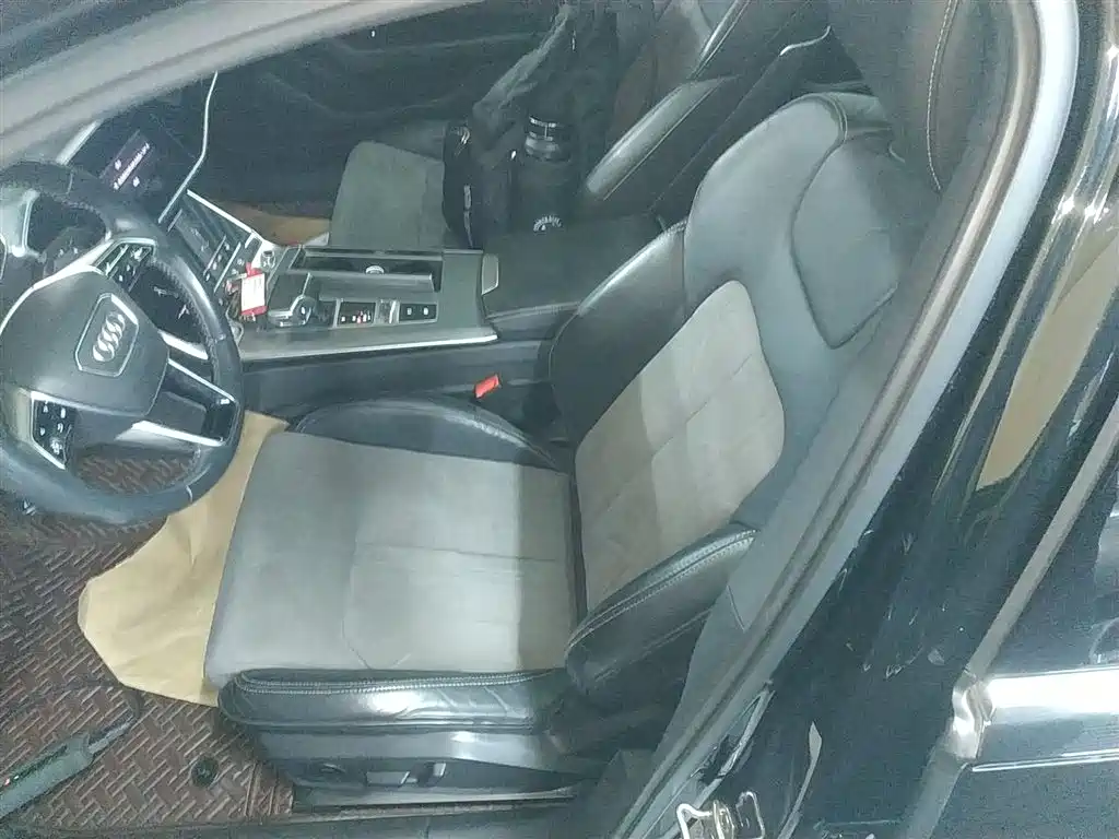 Audi A6L 2019 40 TFSI luxury and dynamic model купить на сайте DeffCars