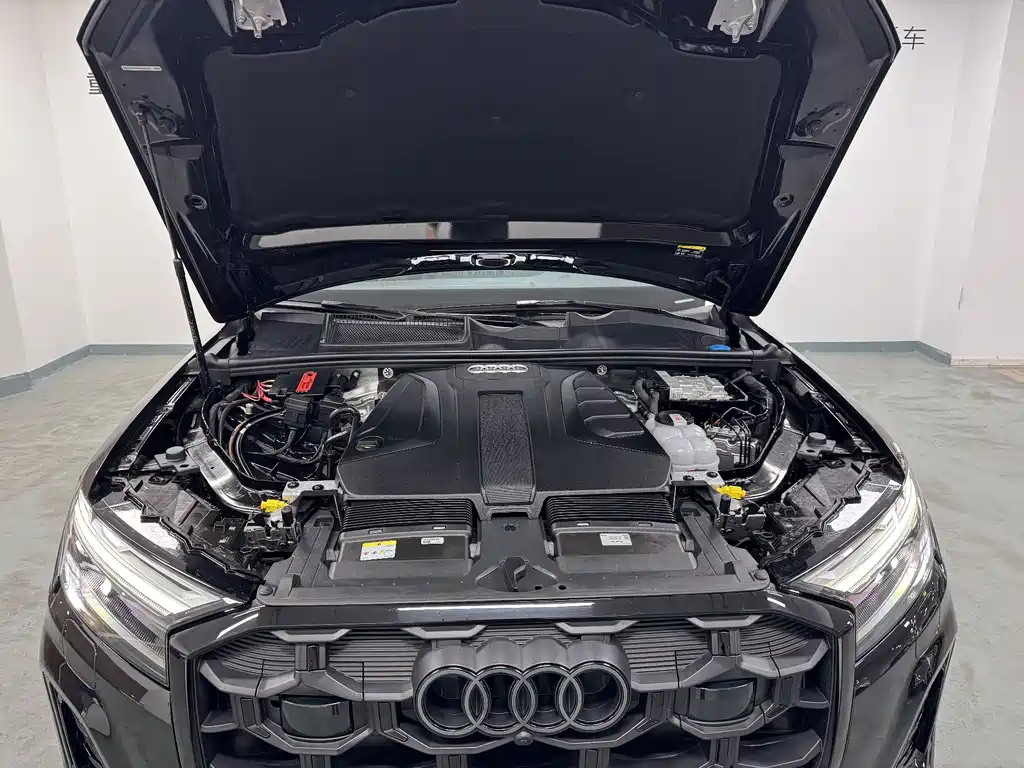 Audi Q7 2024 45 TFSI quattro S line Black Warrior купить на сайте DeffCars
