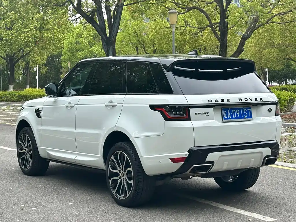 Range Rover Sport 2022 3.0 L6 Black Edition купить на сайте DeffCars