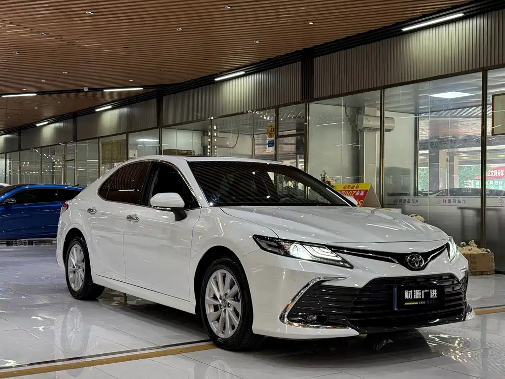 Camry 2021 2.0G Deluxe Edition купить на сайте DeffCars