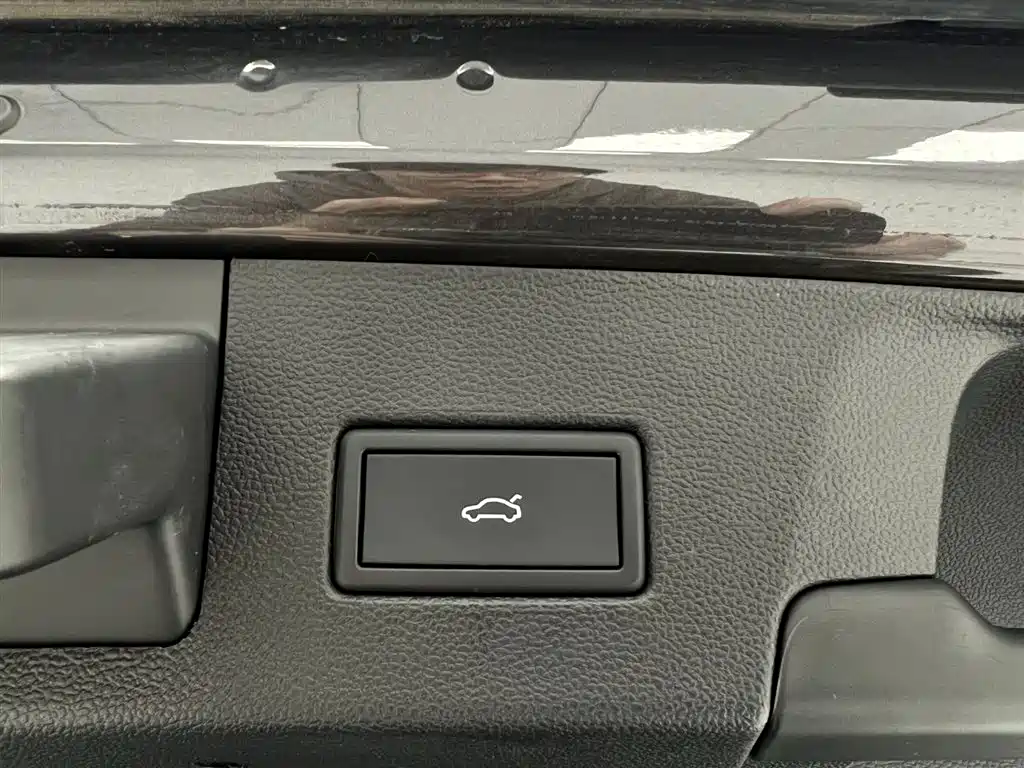 Lingdu 2023 Lingdu L 280TSI DSG Hot Edition купить на сайте DeffCars