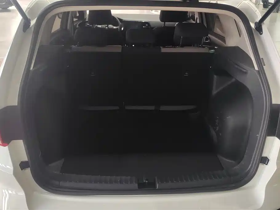 Jetta VS5 2022 280TSI Automatic Pro купить на сайте DeffCars