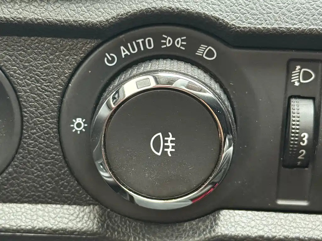 Yinglang 2021 1.3T automatic light hybrid elite model купить на сайте DeffCars