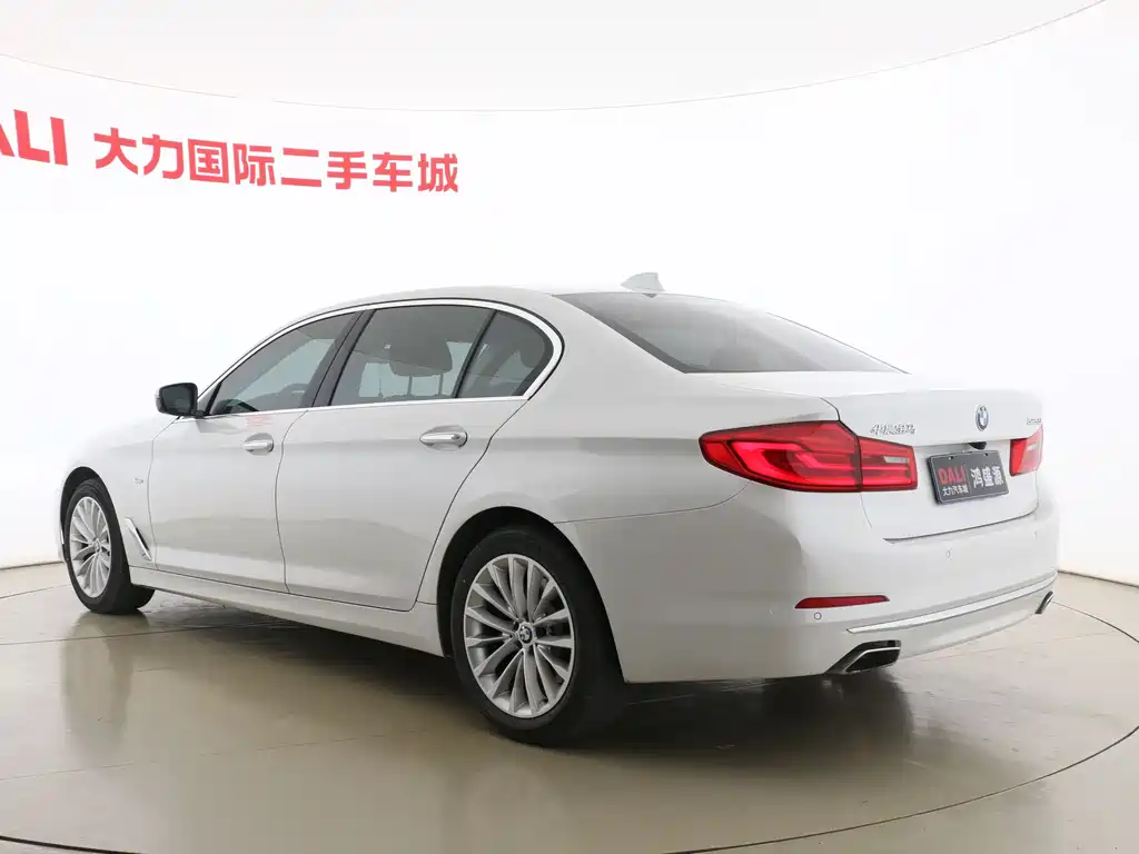 BMW 5 Series 2018 525Li Luxury Package купить на сайте DeffCars