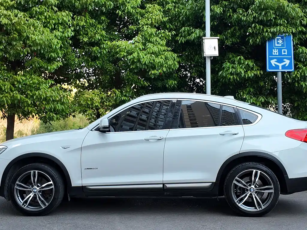 BMW X4 2014 xDrive20i X Design Package купить на сайте DeffCars
