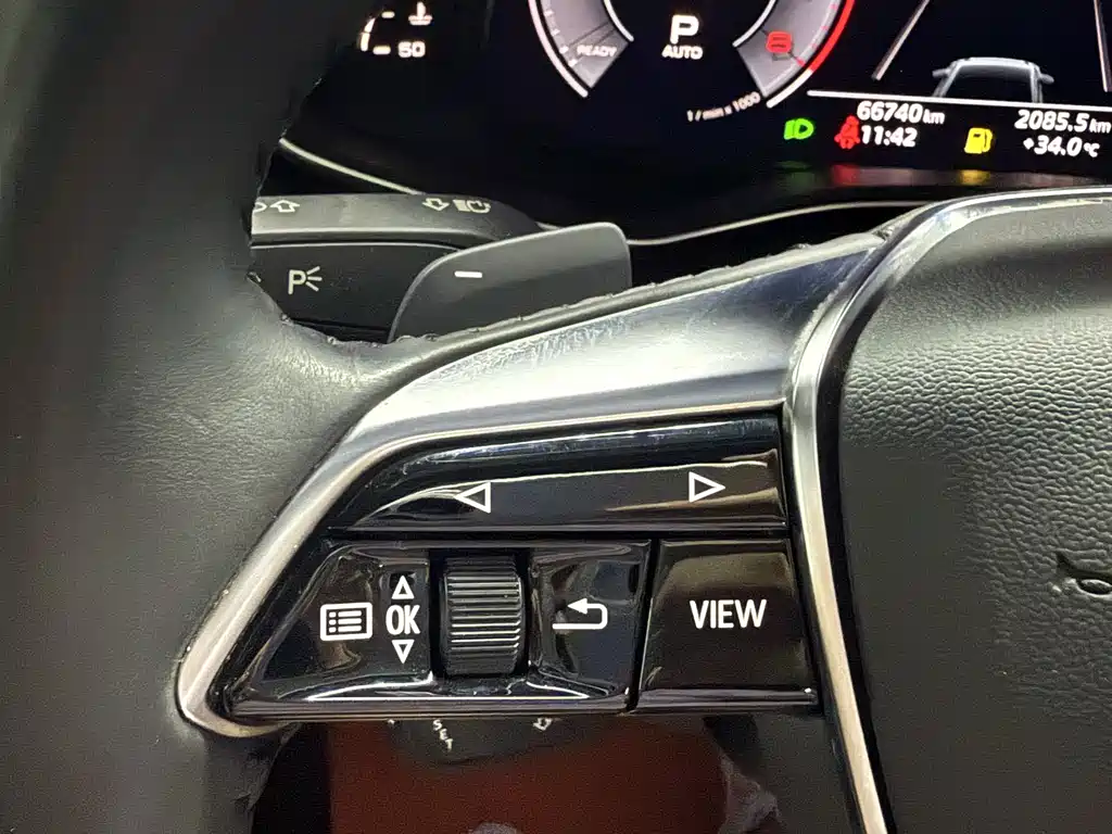 Audi A6L 2019 45 TFSI quattro exclusive and elegant model купить на сайте DeffCars