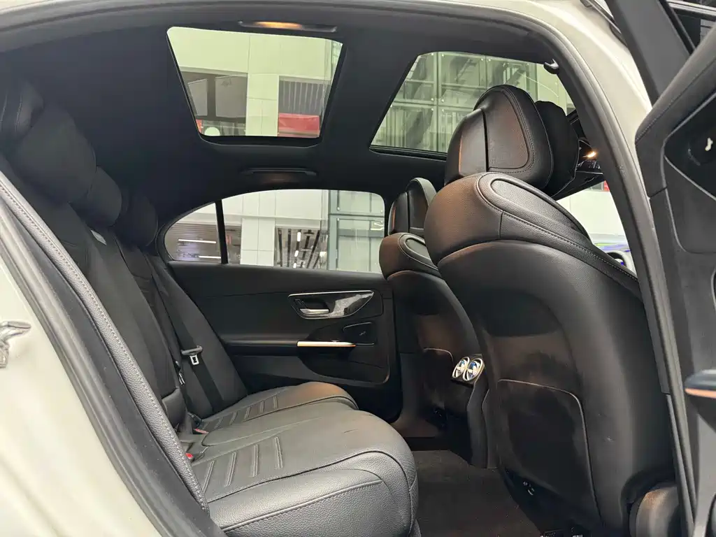 Mercedes-Benz C-Class 2023 facelift C 260 L sports version купить на сайте DeffCars