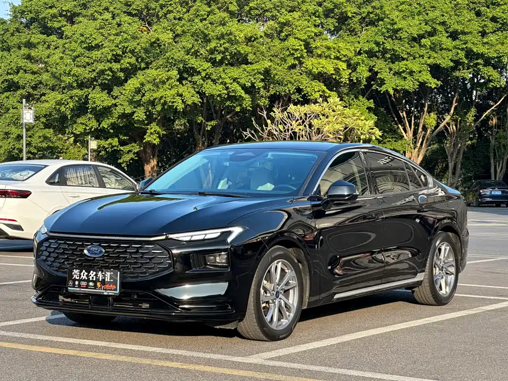 Mondeo 2023 EcoBoost 245 Luxury купить на сайте DeffCars