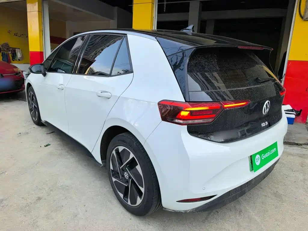 Volkswagen ID.3 2024 Pure Intelligent Edition купить на сайте DeffCars