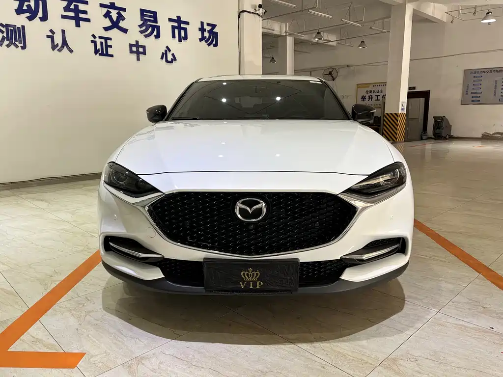 Mazda CX-4 2021 2.0L automatic two-wheel drive Blue Sky Exploration Edition купить на сайте DeffCars