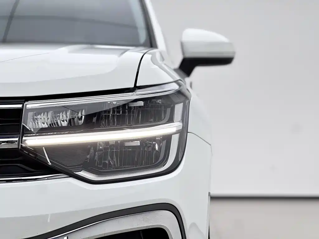 Tuyue 2023 300TSI 2WD Bright Moon Edition купить на сайте DeffCars