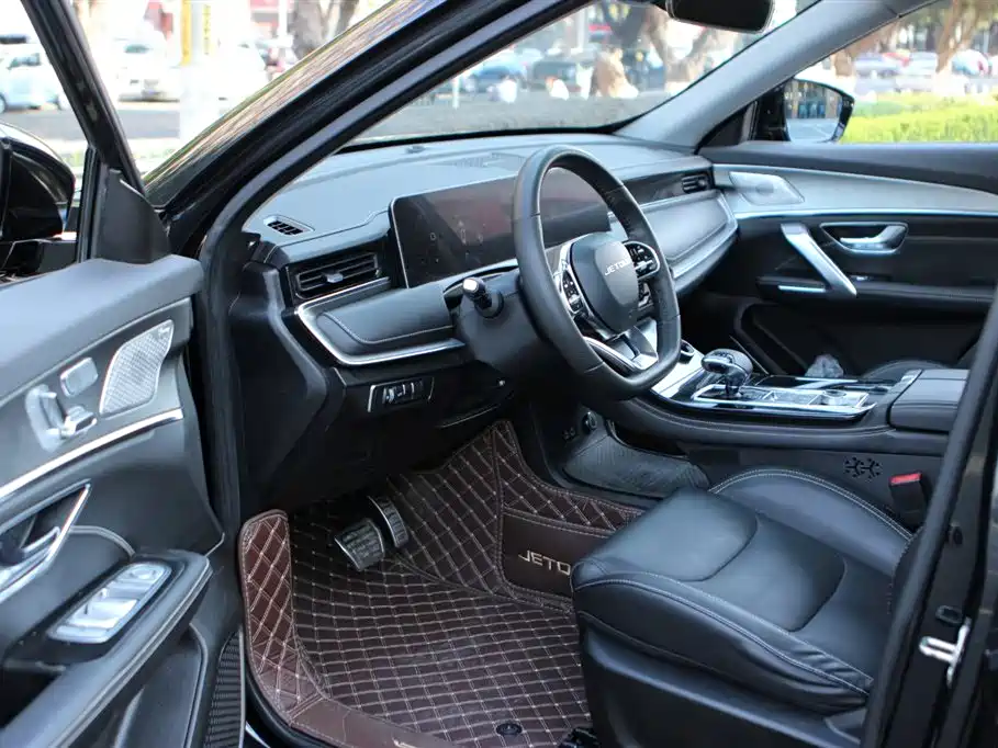 Jietu X70 PLUS 2021 model 1.6T DCT 7 seats купить на сайте DeffCars