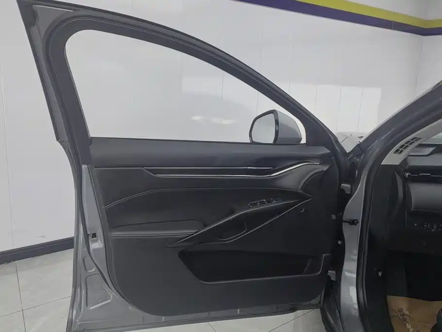 Mondeo 2022 EcoBoost 245 Fashion Model купить на сайте DeffCars