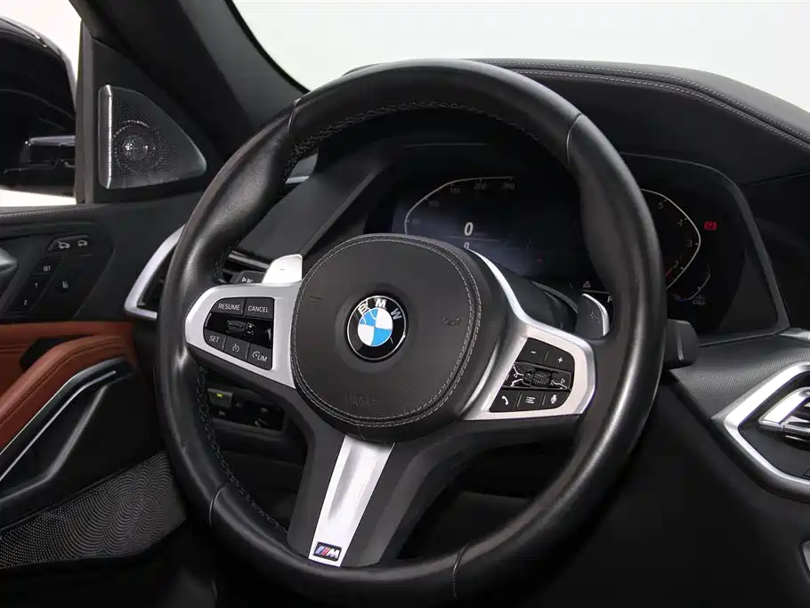 BMW X6 2022 facelift xDrive30i M sports package купить на сайте DeffCars
