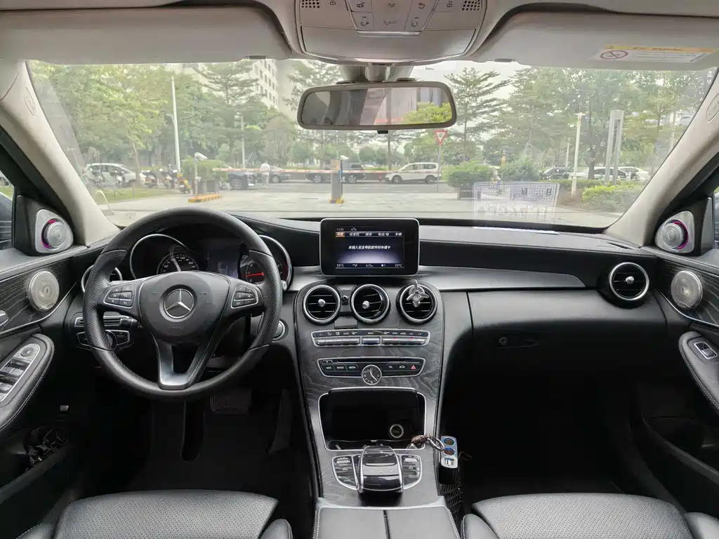 Mercedes-Benz C-Class 2018 C 180 L Fashionable Sports Edition купить на сайте DeffCars