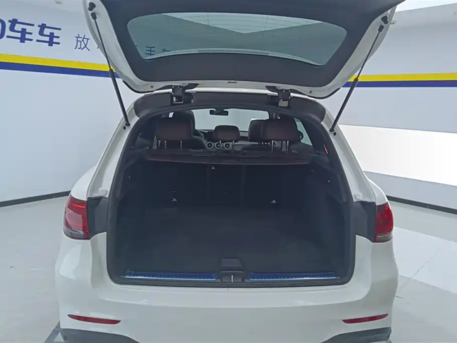 Mercedes-Benz GLC 2022 facelift three GLC 260 L 4MATIC dynamic type купить на сайте DeffCars