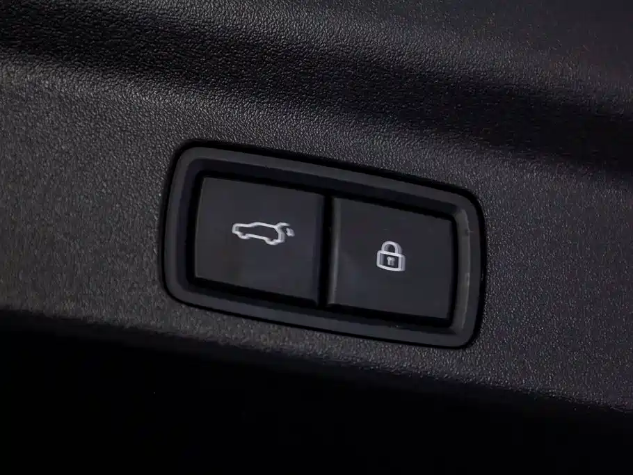 Ideal L7 2025 Ultra smart refresh version купить на сайте DeffCars