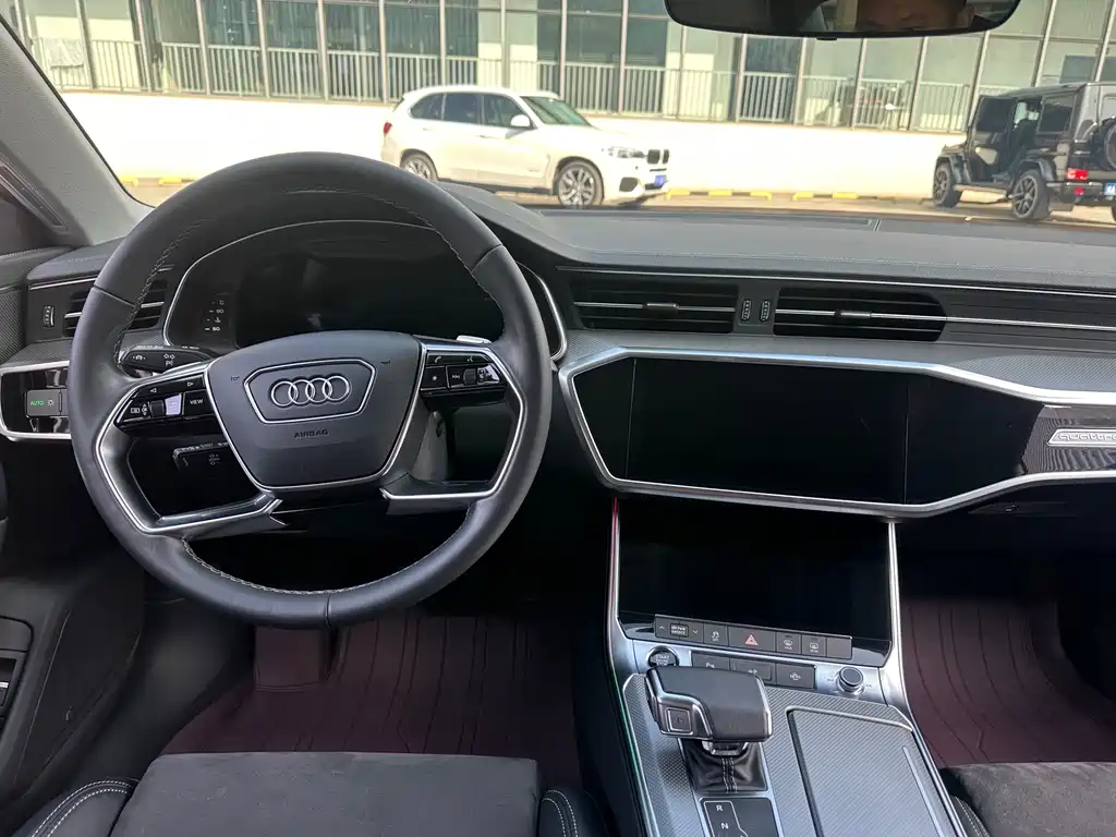 Audi A7L 2024 45 TFSI quattro luxury model купить на сайте DeffCars