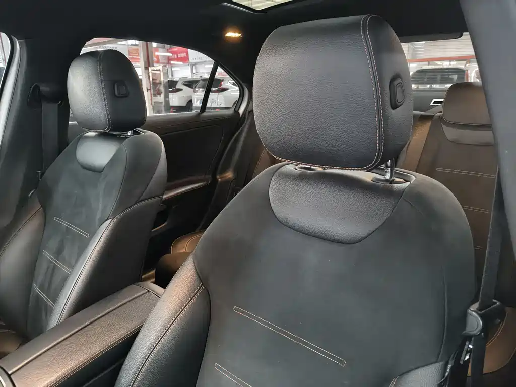 Mercedes-Benz A-Class 2019 A 200 L sports sedan first special edition купить на сайте DeffCars